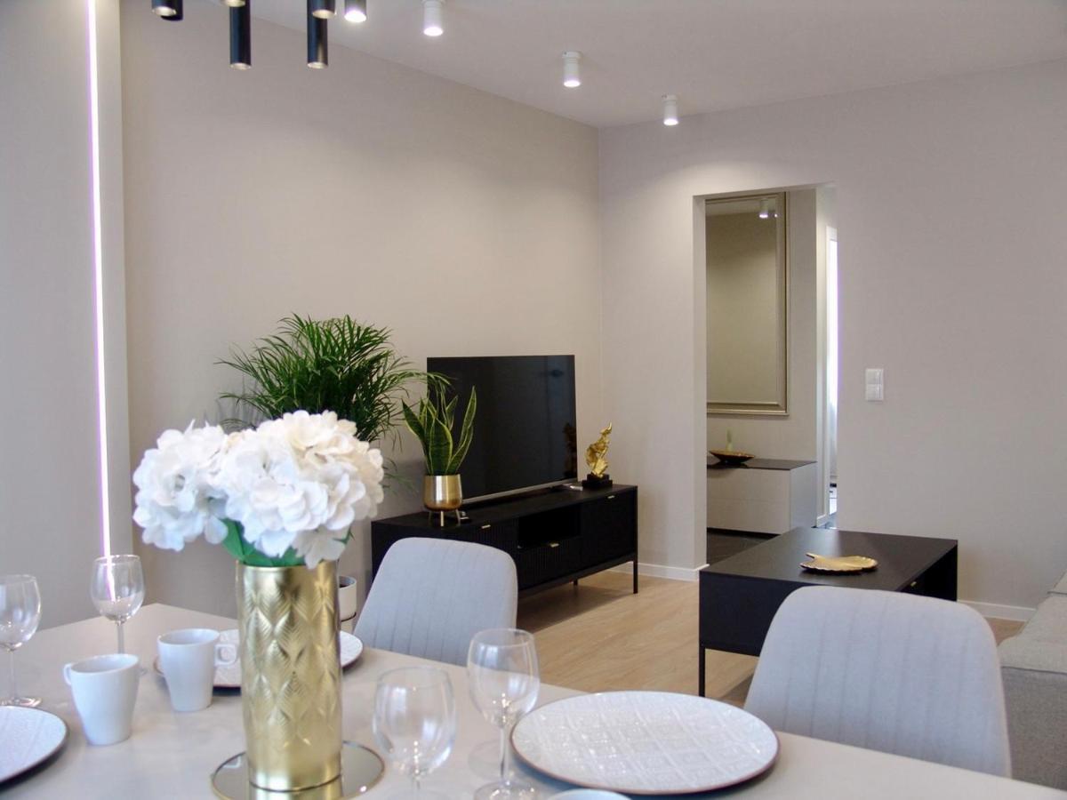 Zb Apartment Beige Piekary Śląskie المظهر الخارجي الصورة