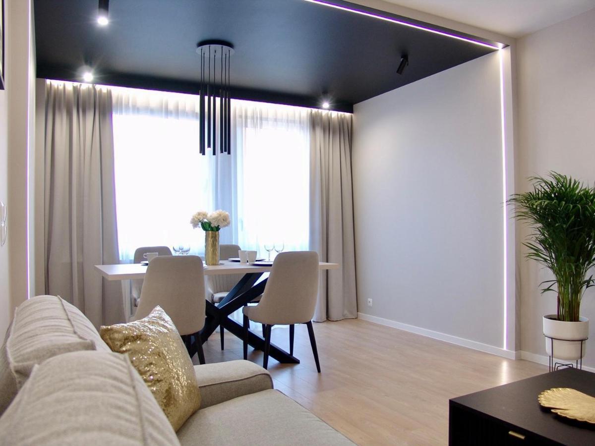 Zb Apartment Beige Piekary Śląskie المظهر الخارجي الصورة