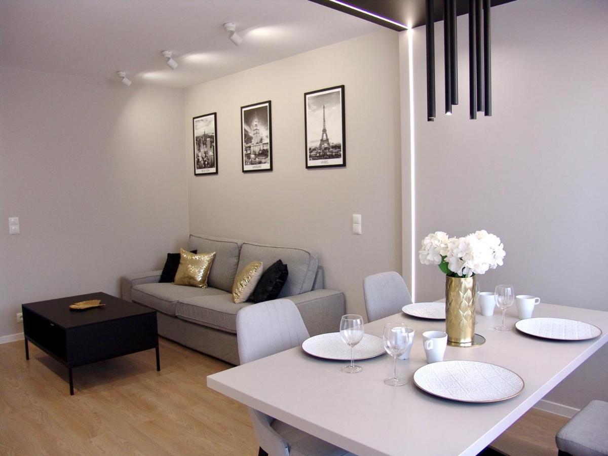 Zb Apartment Beige Piekary Śląskie المظهر الخارجي الصورة
